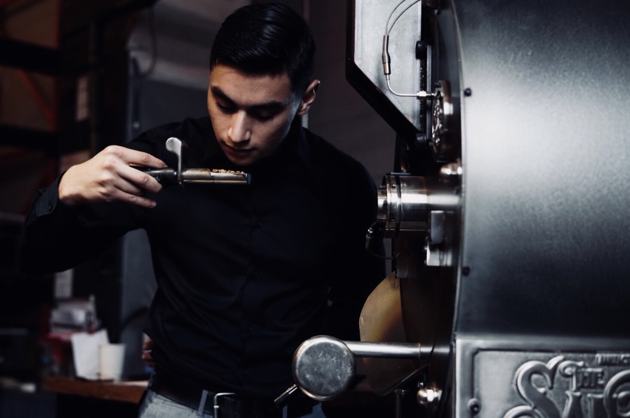 Angelo roasting specialty coffee beans